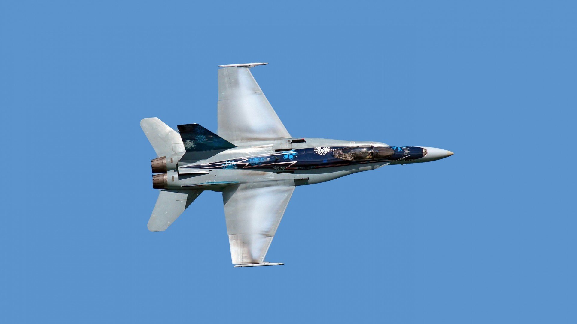 中国香港队未来如何迎接更多国际赛事挑战，提升赛场表现，香港队再添一枚金牌