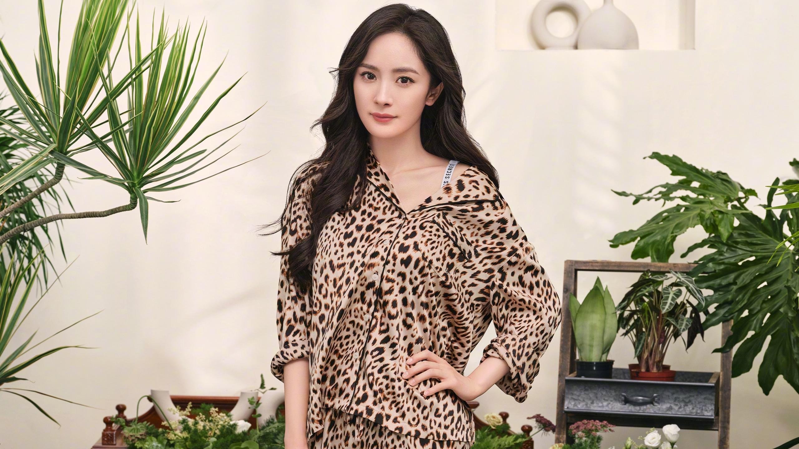 热刺后防线站位改进明显提升稳定性,热刺防守