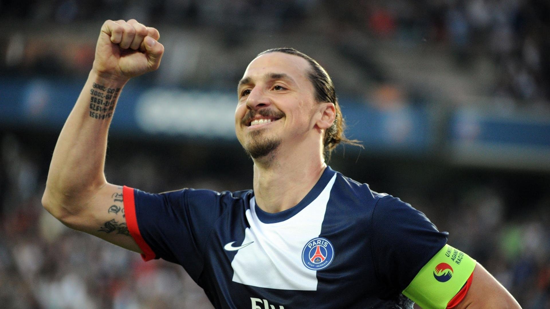 世界杯精彩一刻:永恒瞬间,动人心弦!,世界杯泪目瞬间