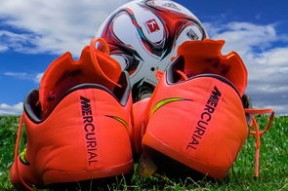 kaiyun中国官方网站-世界杯精彩场面：每一秒都动人心魄！，世界杯名场面