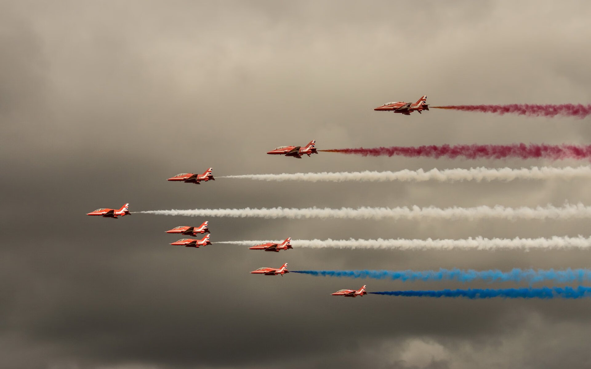 切尔西锋线新援融入体系效果积极，切尔西锋线不给力