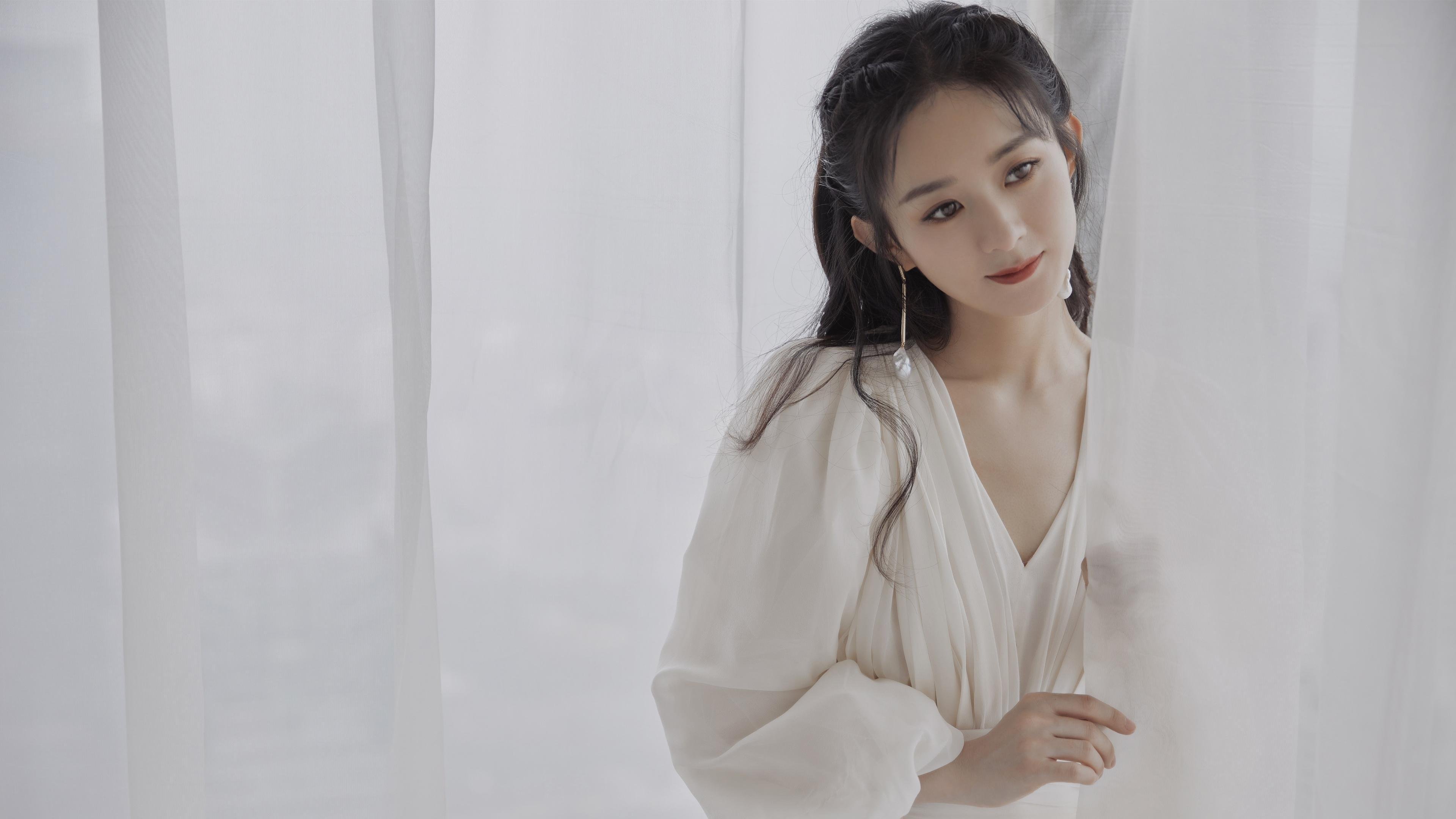 国家队缺乏灵活战术备选方案的问题是否突出